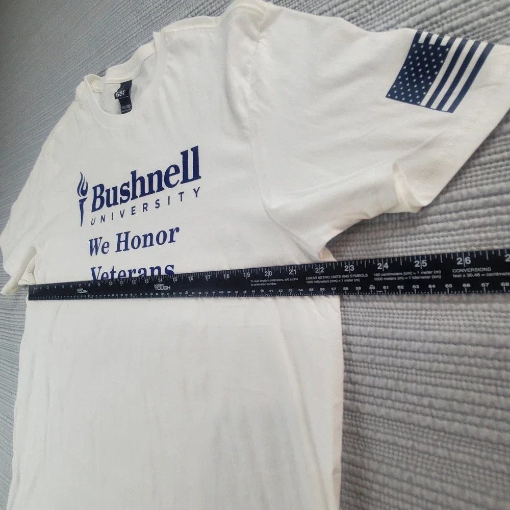 District Bushnell University We Honor Veterans Promo Tee White Navy 2XL